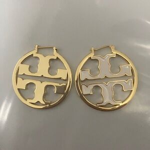 Authentic Tory Burch Gold Logo Hoop Earrings NWT Fast ship
